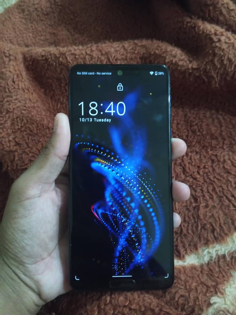 Sharp Aquos R5G 7