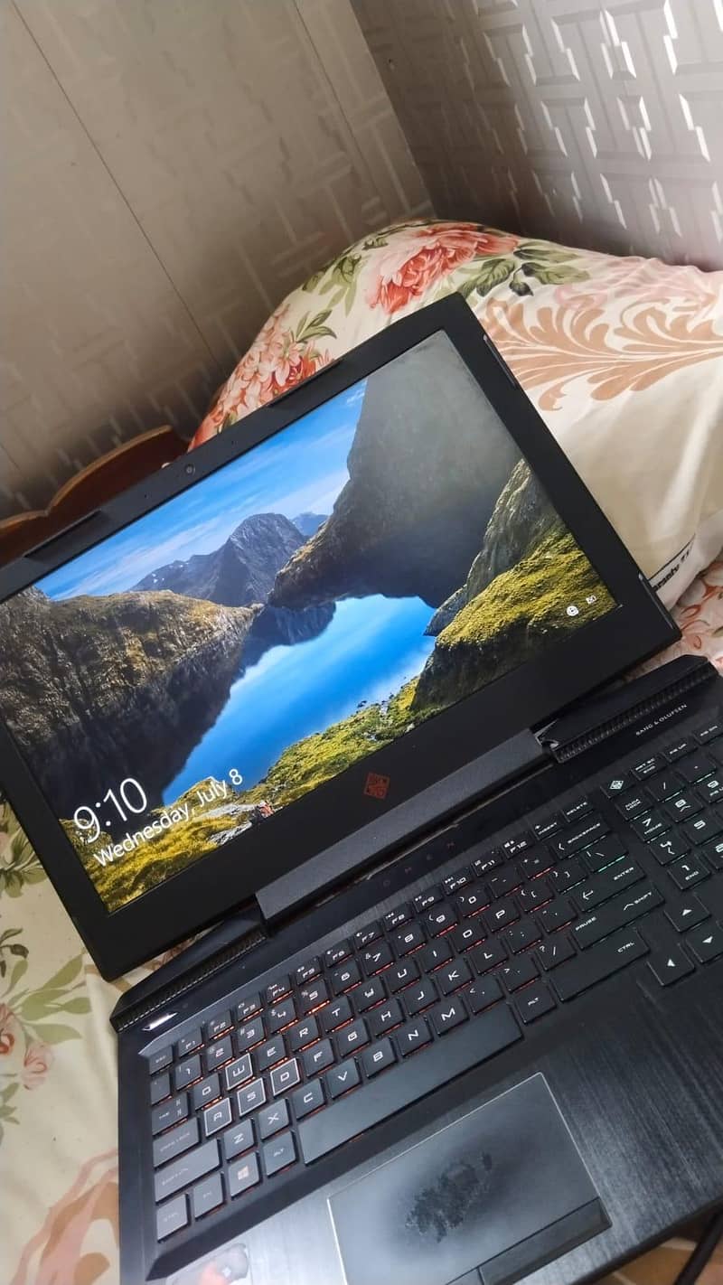 HP OMEN 15 1