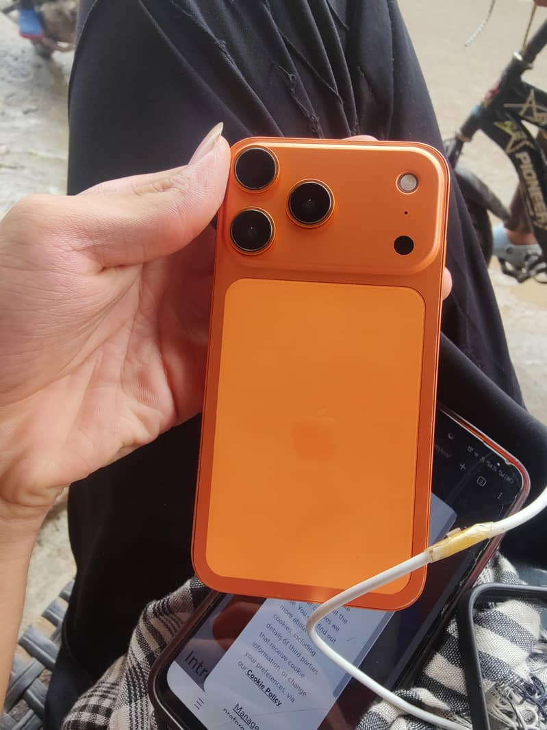 Apple iPhone 11 0