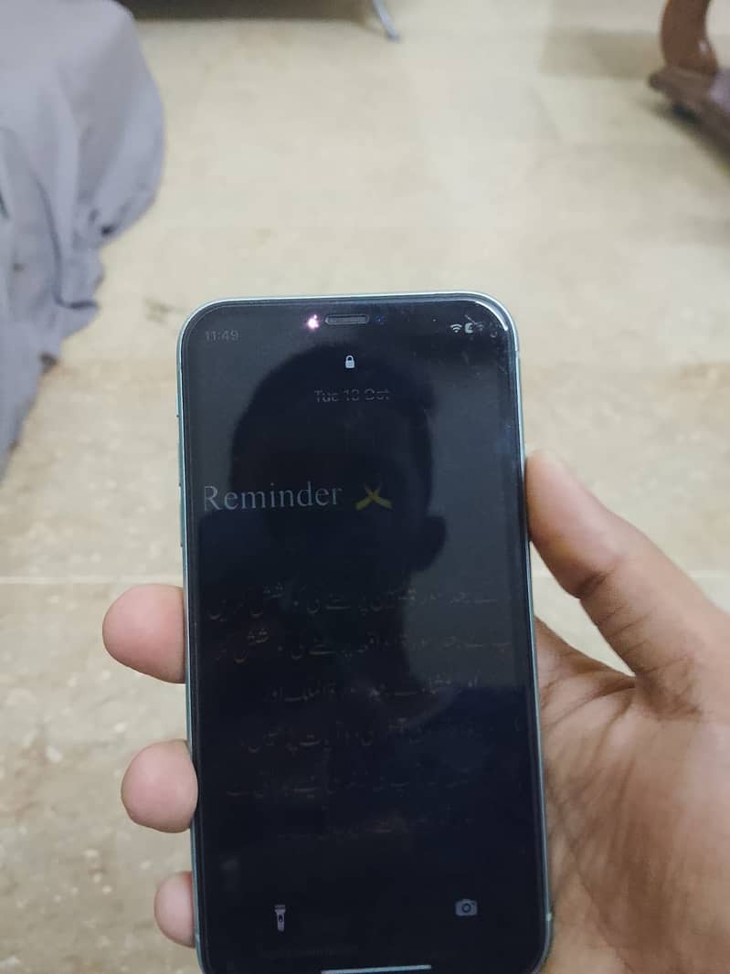Apple iPhone 11 3