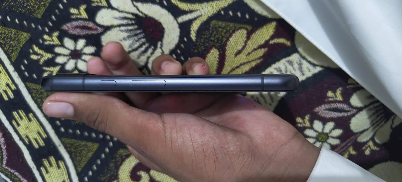 Google Pixel 8a 3