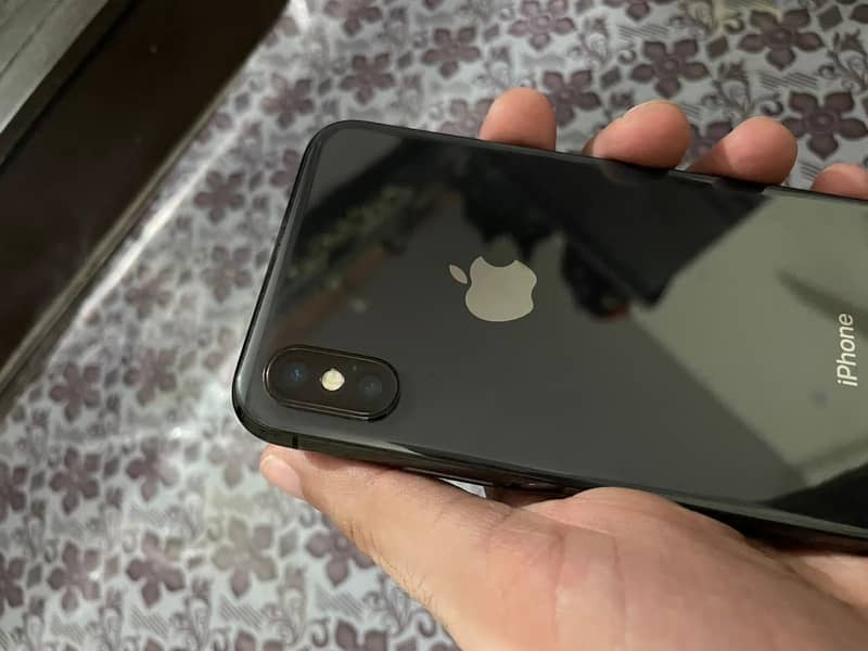 Apple iPhone X 1