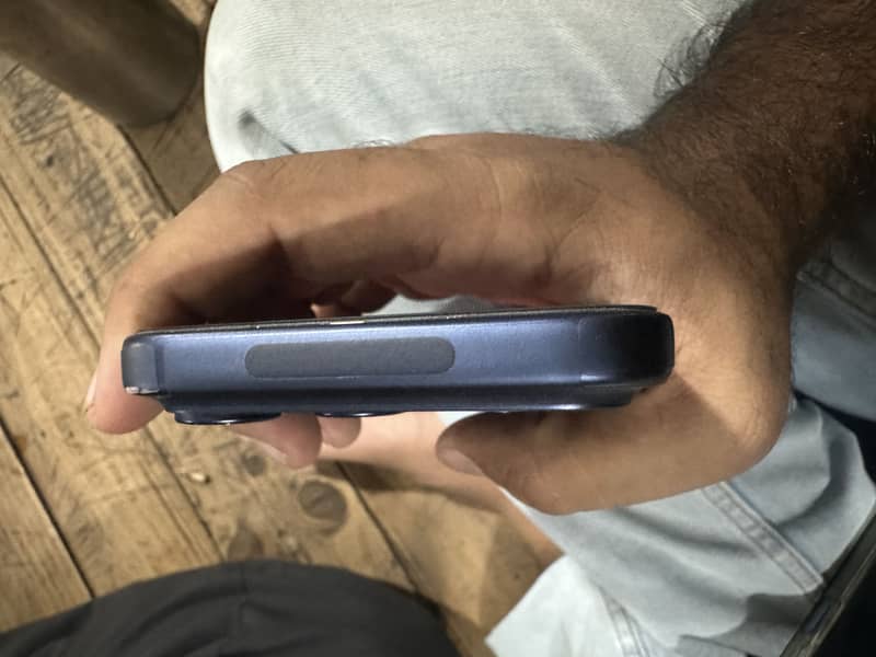 Apple iPhone 17 Pro Max 1