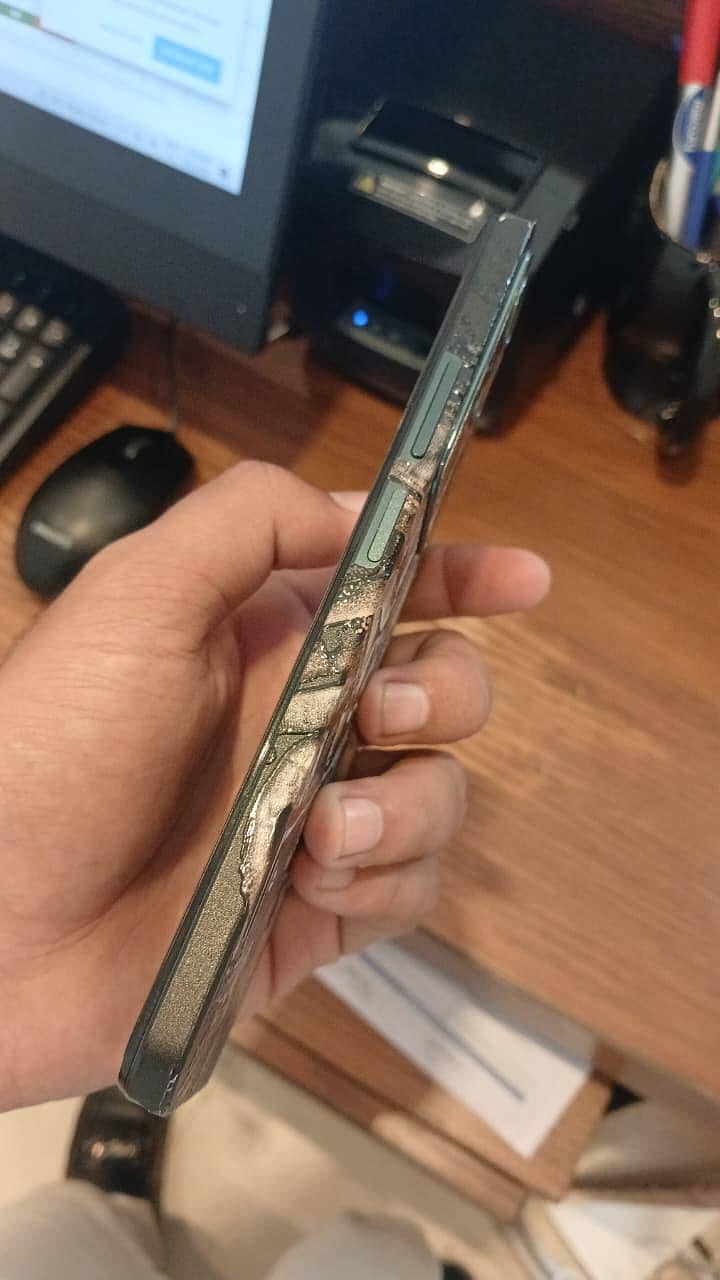 Realme C71 3