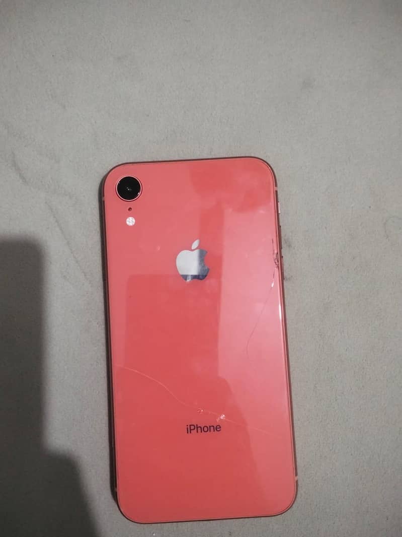 Apple iPhone XR 1
