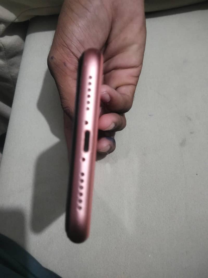 Apple iPhone XR 2