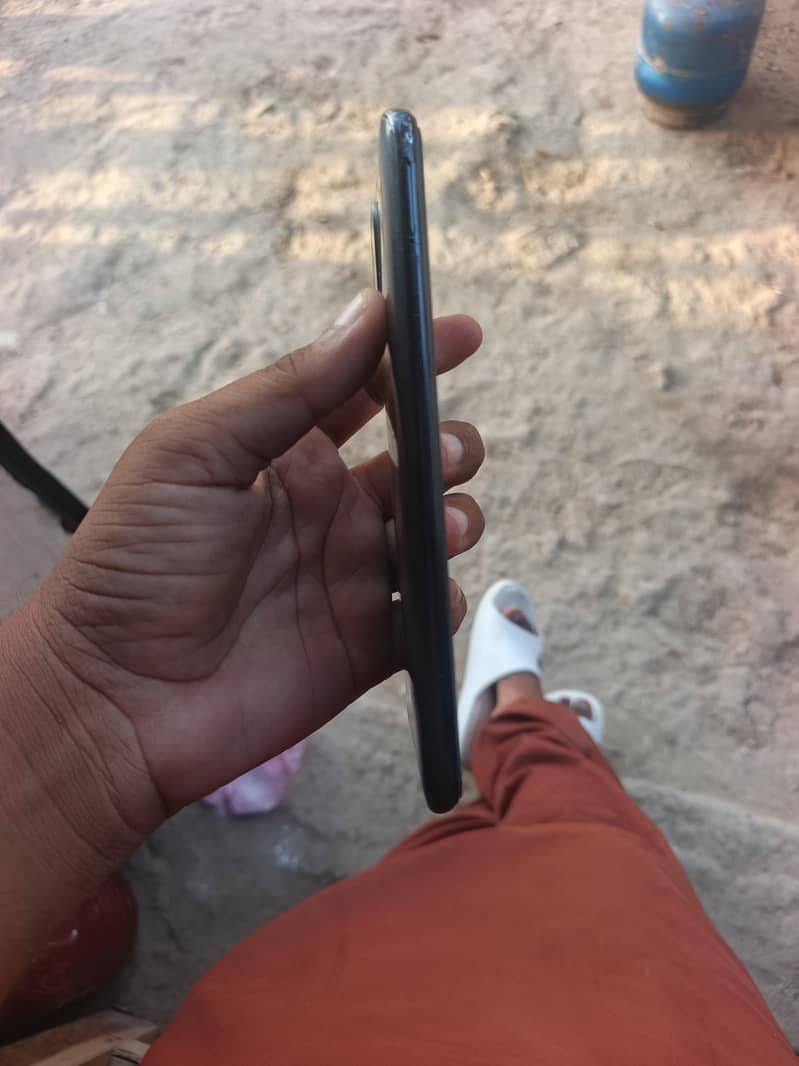 Xiaomi Redmi Note 10 Pro 3