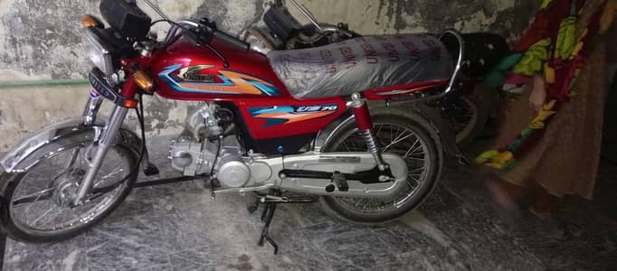 United 70 cc for sale like brand new only 800km driven
