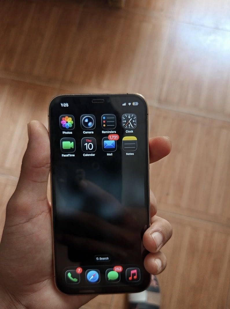 Apple iPhone 12 Pro 2