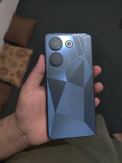Tecno CAMON 20 8+8/256
