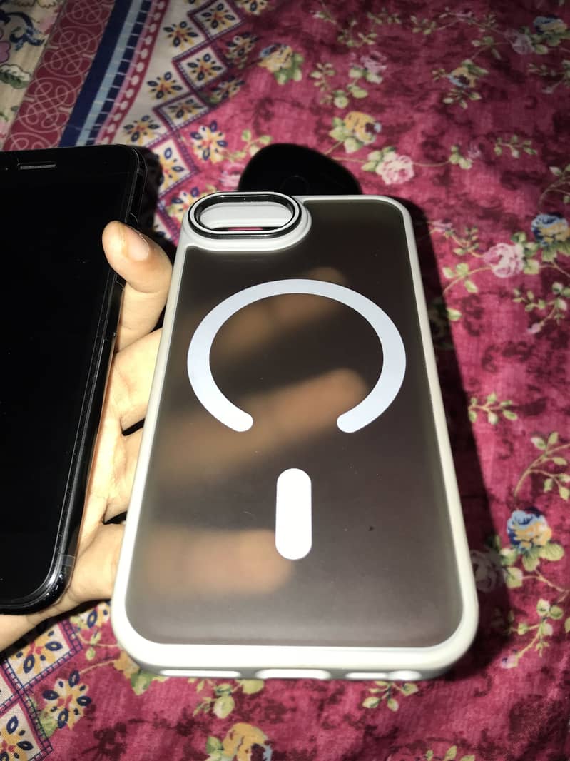Apple iPhone SE 3RD GEN 3