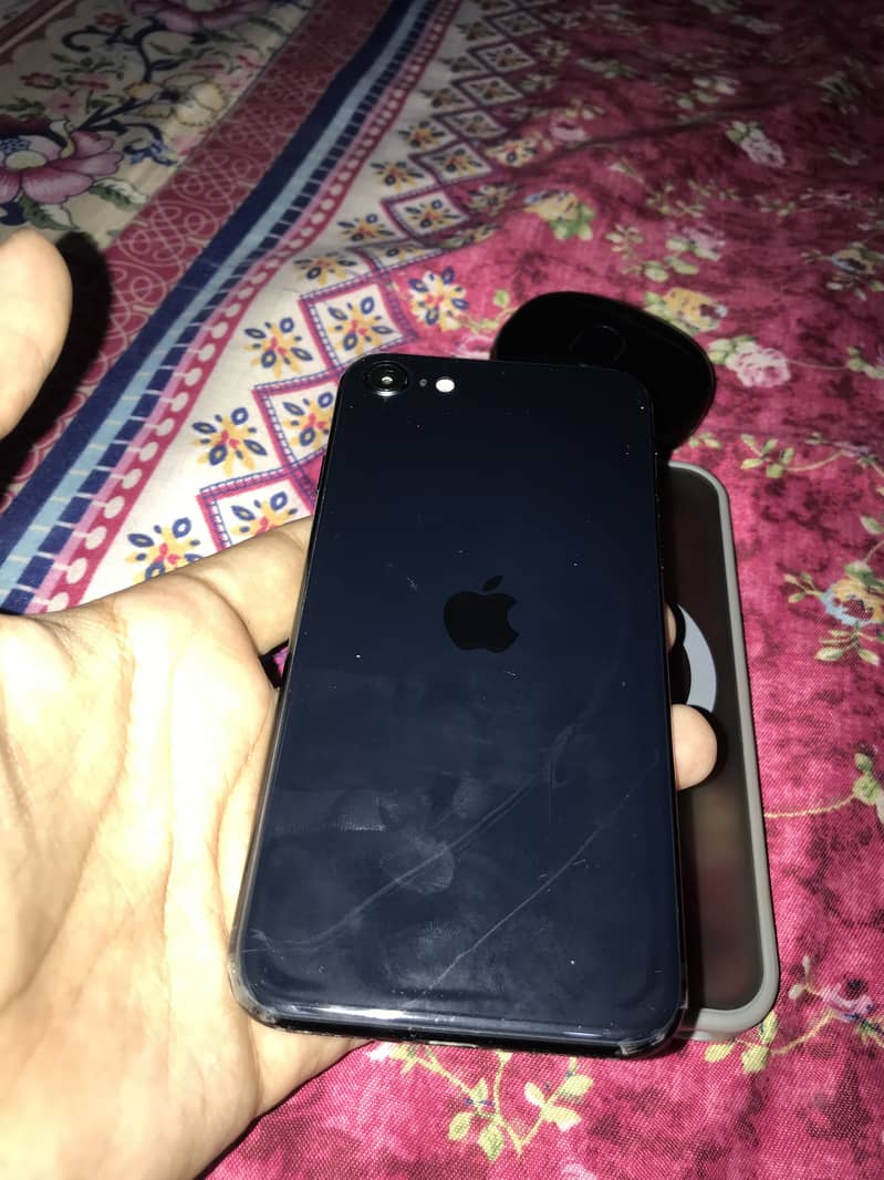 Apple iPhone SE 3RD GEN 7