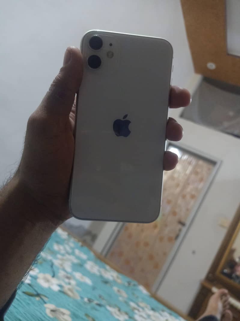 Apple iPhone 11 2