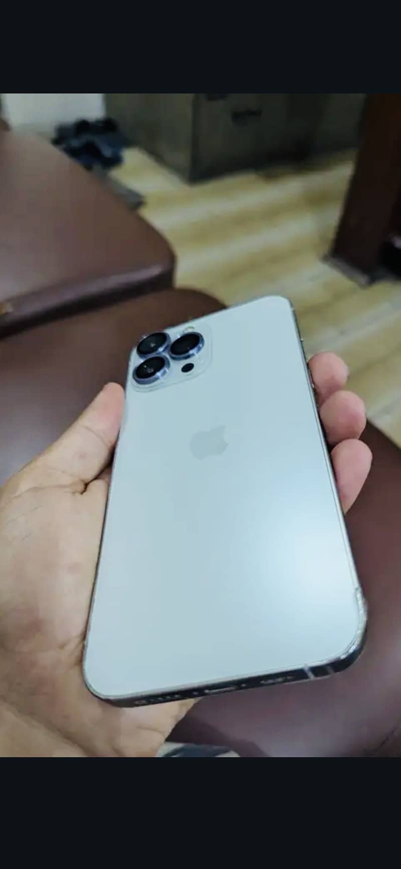 Apple iPhone 13 Pro Max 3