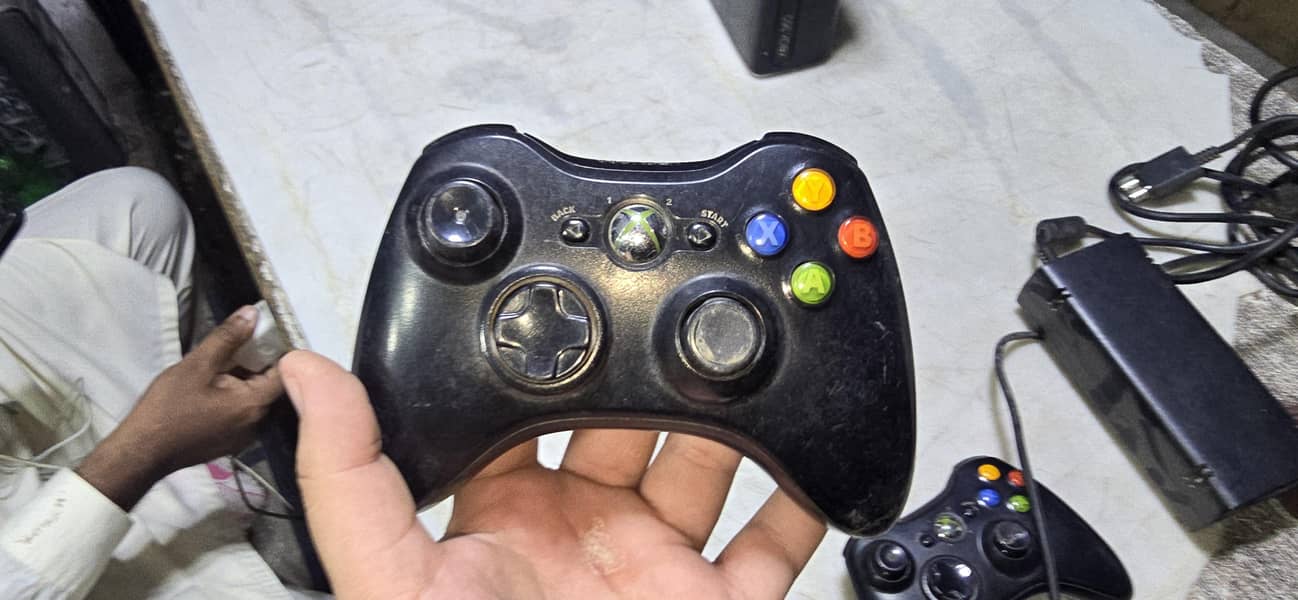 XBOX 360 ORIGINAL CONDITION 3