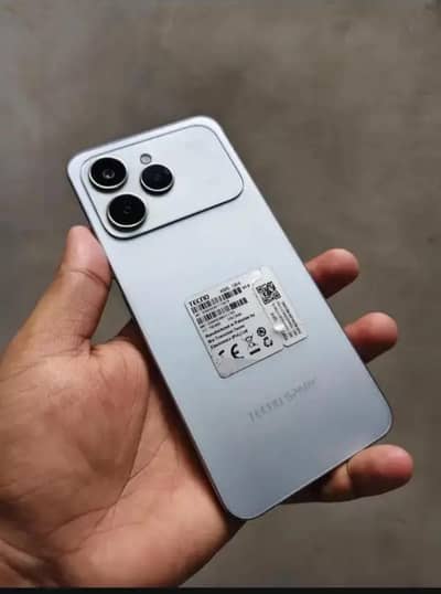 Tecno spark 40 (03172010751)