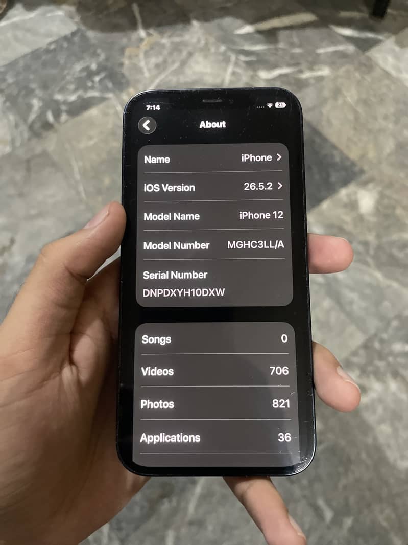 Apple iPhone 12 5