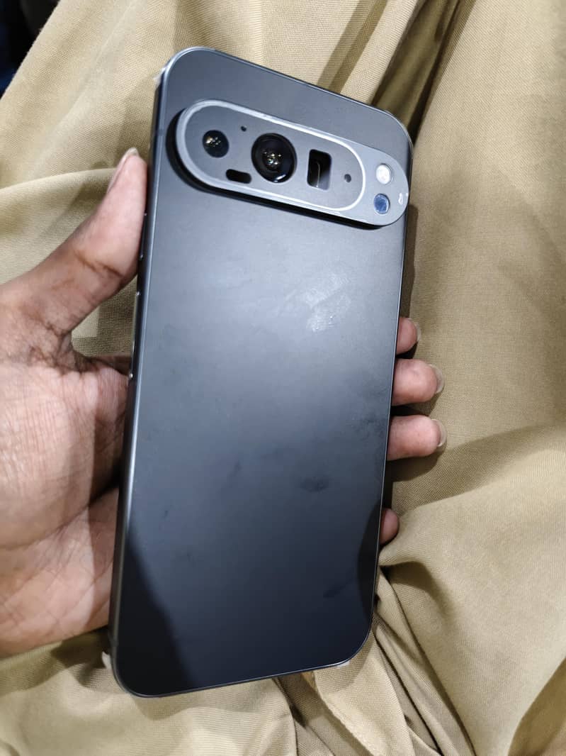 Google Pixel 9 Pro XL 0