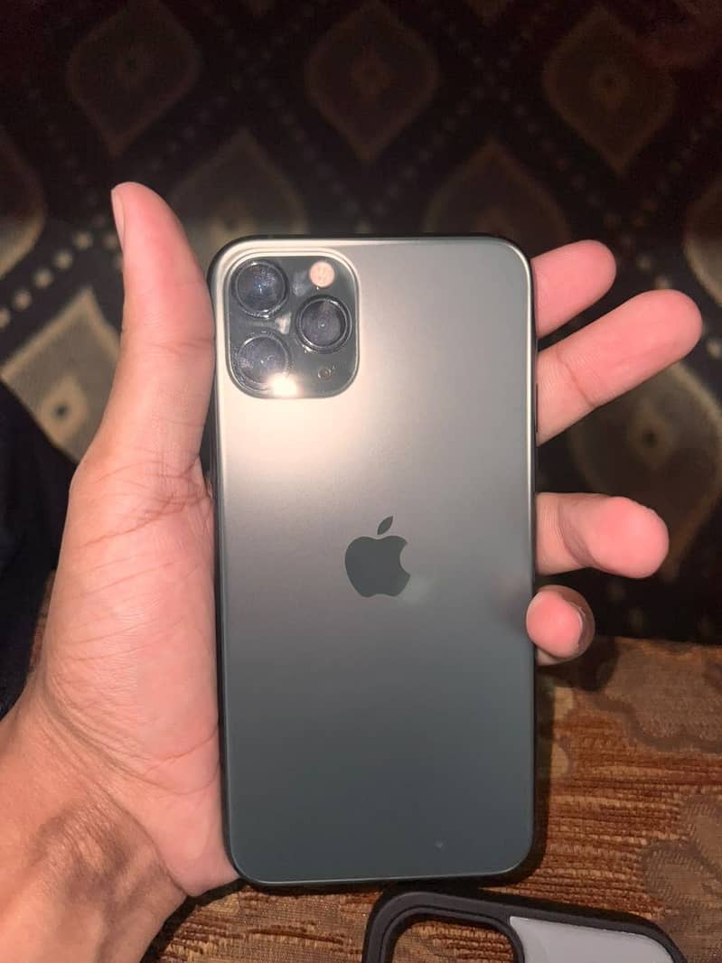Apple iPhone 11 Pro 0