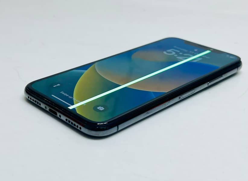 Apple iPhone X 8