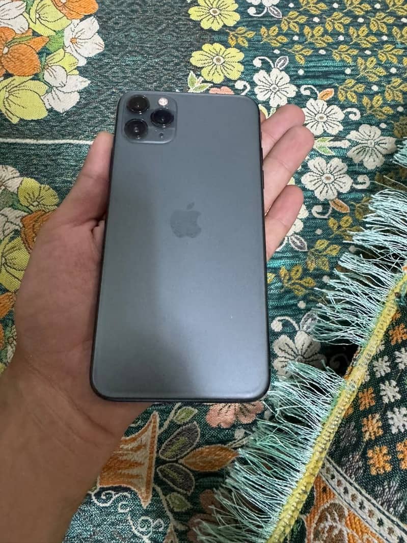 Apple iPhone 11 Pro Max 5