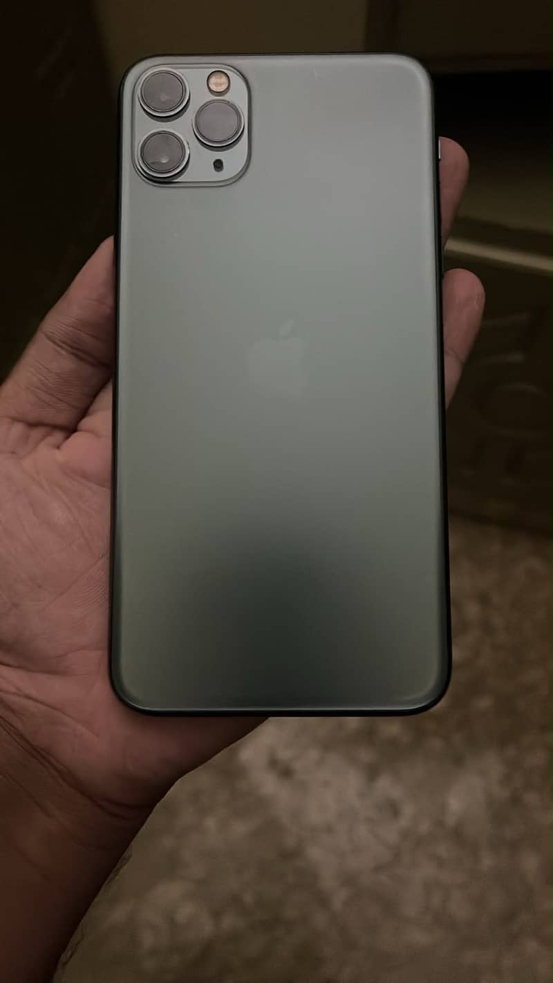 Apple iPhone 11 Pro Max 0