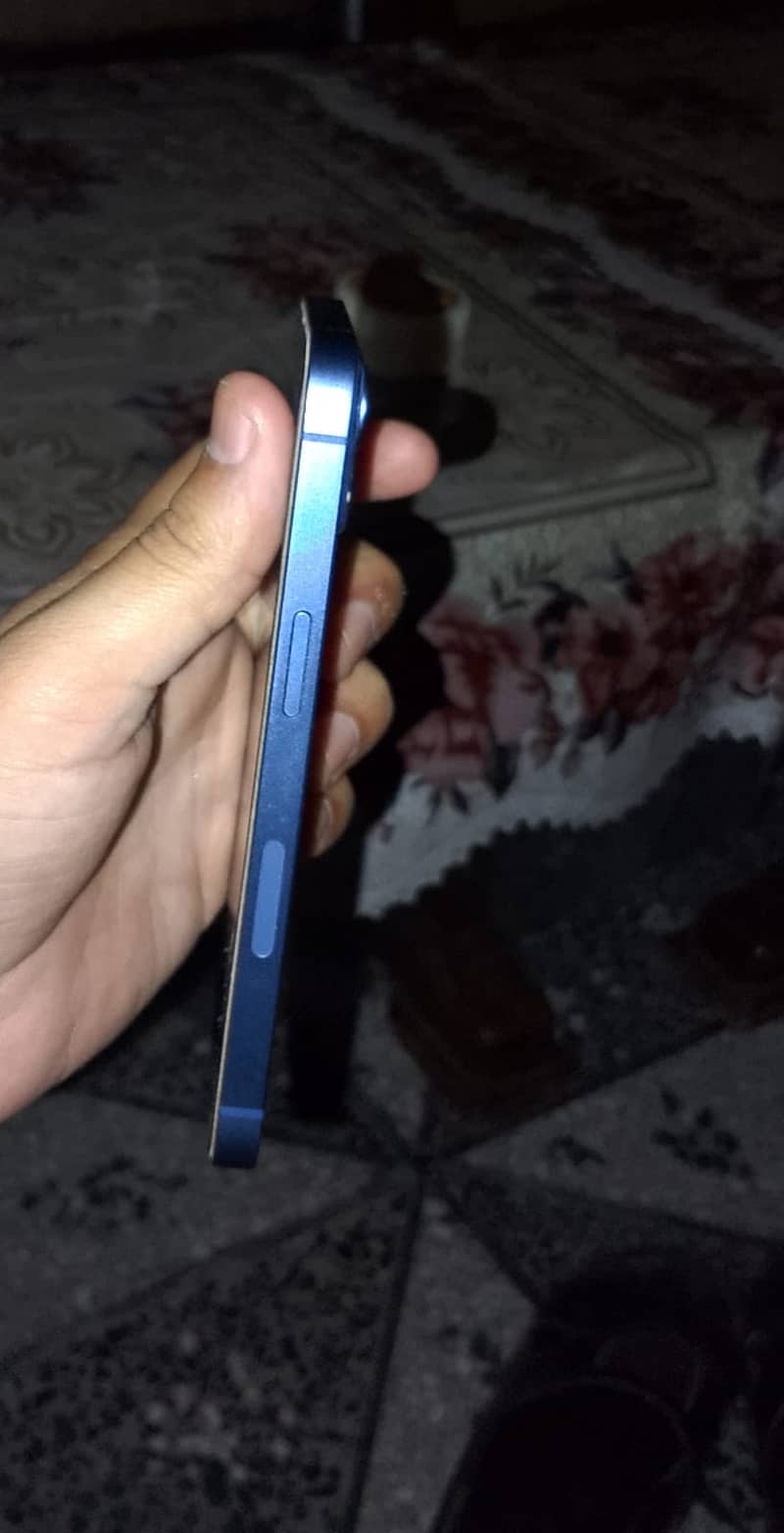 Apple iPhone 13jv 2