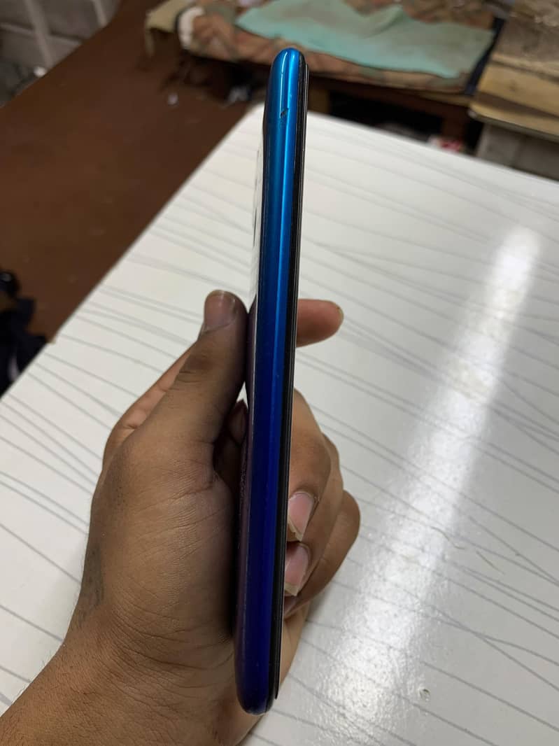 Itel L6005 1