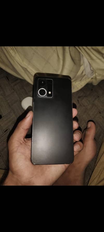 OPPO F21 Pro