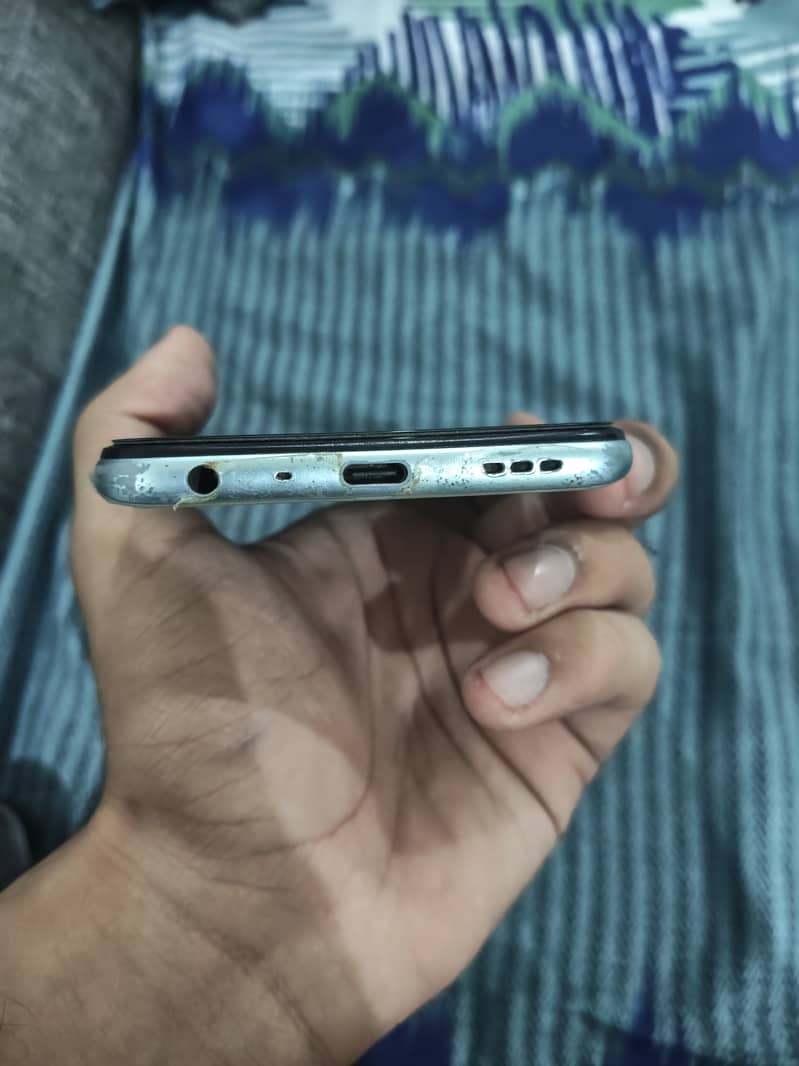 OPPO A76 5