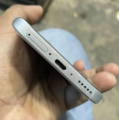 Vivo v80 light 8 256 10 by 10 all box 03027264040 7 day usd just