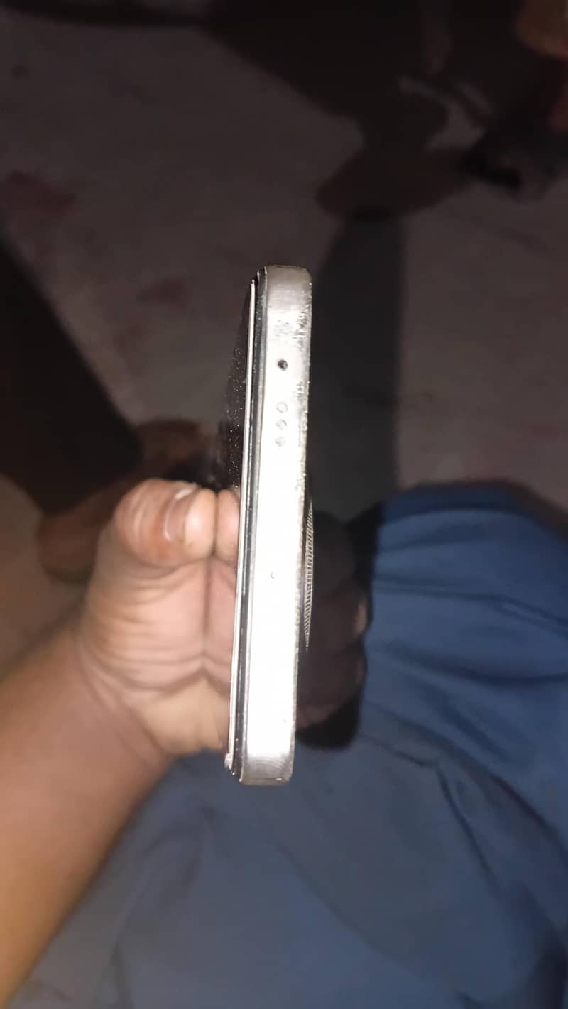 Tecno CAMON 30 1