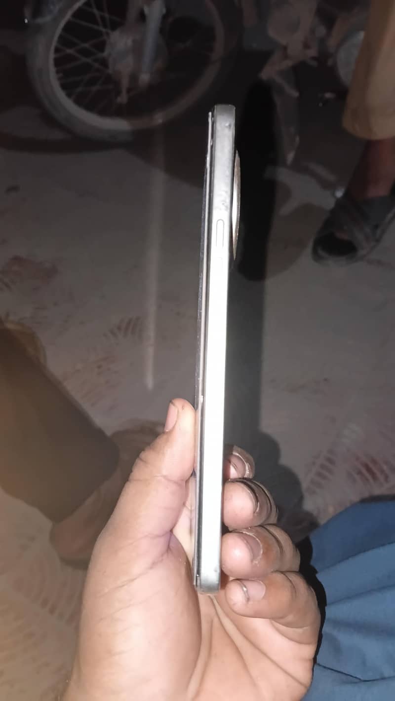 Tecno CAMON 30 2