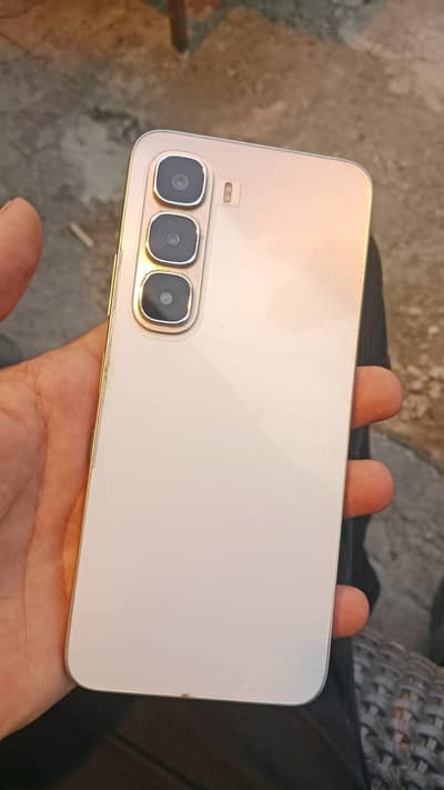Infinix Hot 60i