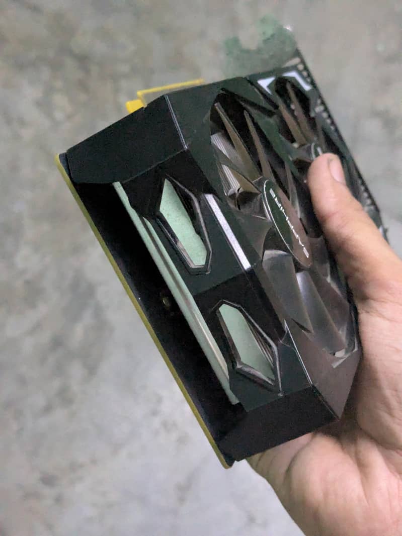 Rx 560 read description ! 4
