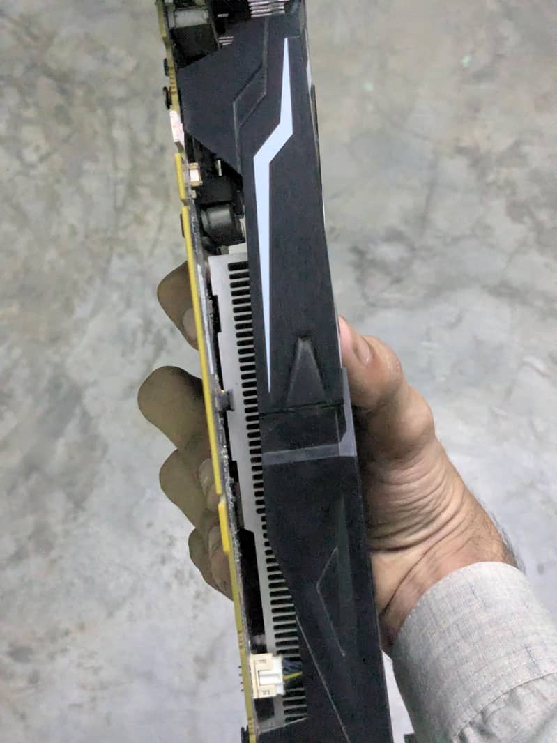 Rx 560 read description ! 5