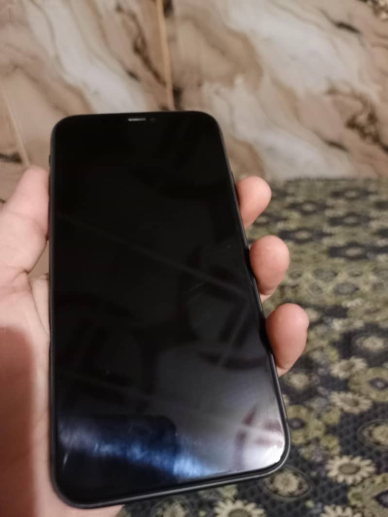 Apple iPhone 11 1