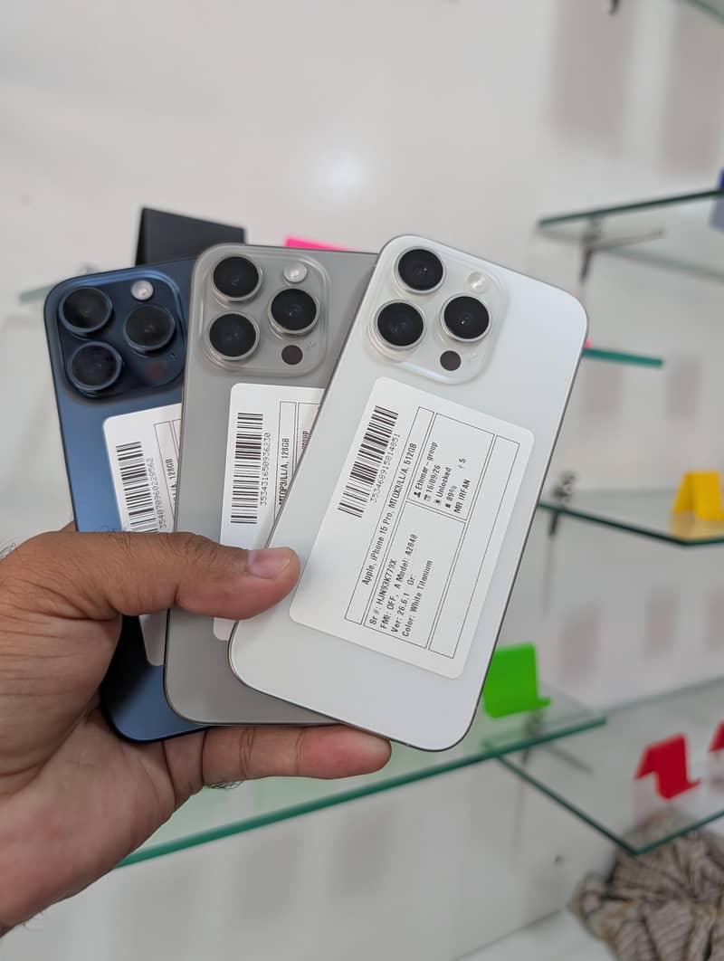 Apple iPhone 15 Pro 4