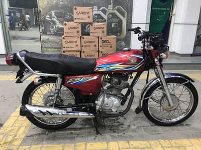 Urgent sale Honda  cg 125 2018 model all ok