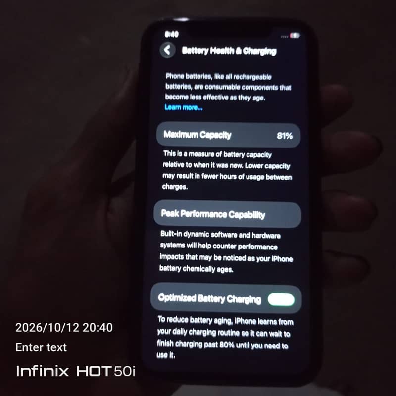 Apple iPhone 11 4