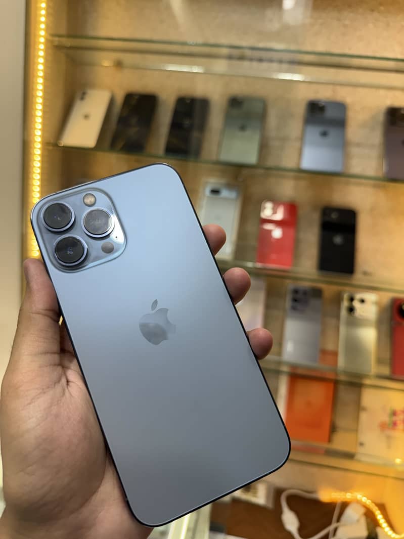 Apple iPhone 13 Pro Max 5
