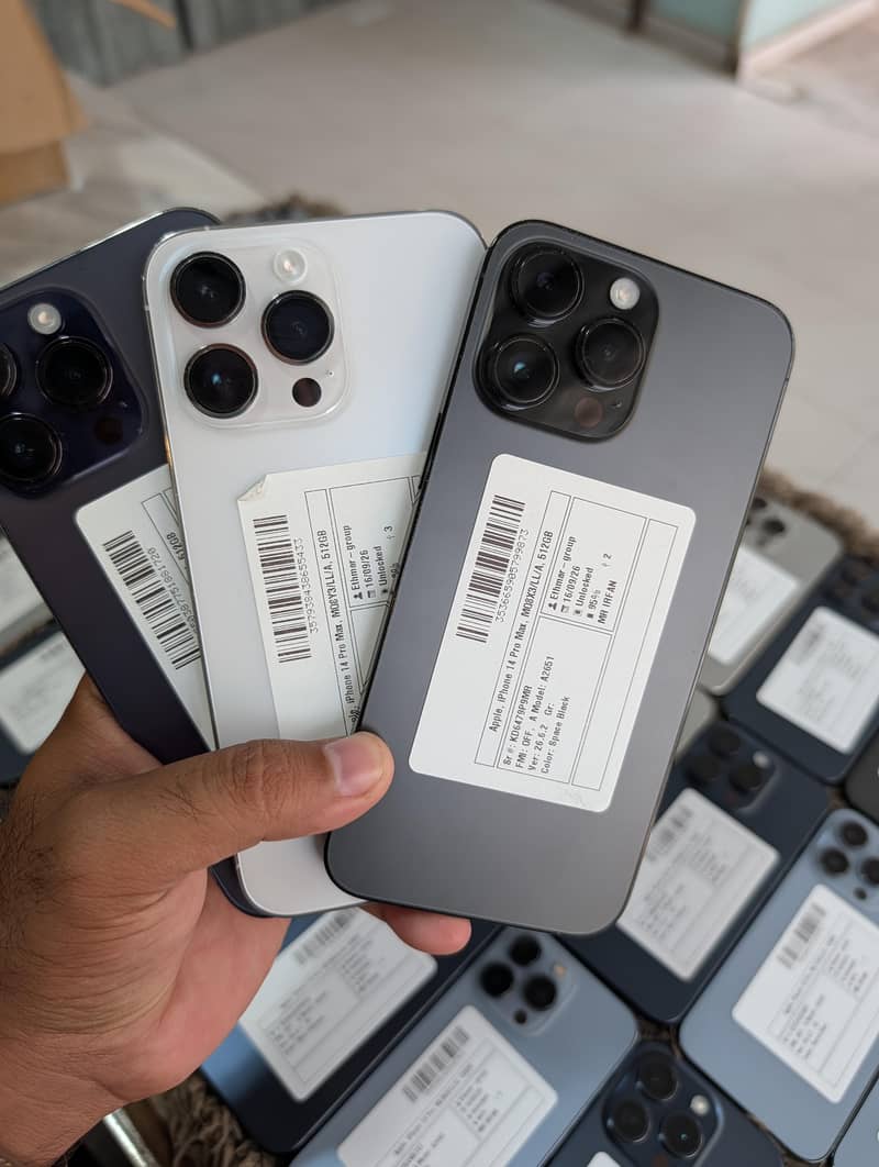 Apple iPhone 14 Pro Max 1