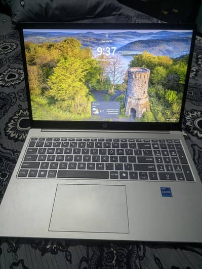 HP Laptop 15th Gen i7 (32GB RAM / 1TB SSD) - Super Fast Laptop!
