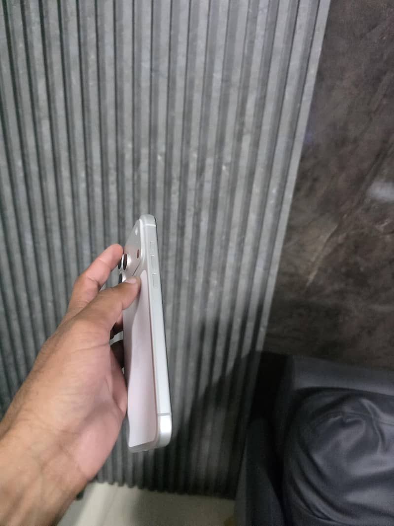 Apple iPhone 17 Pro Max 0