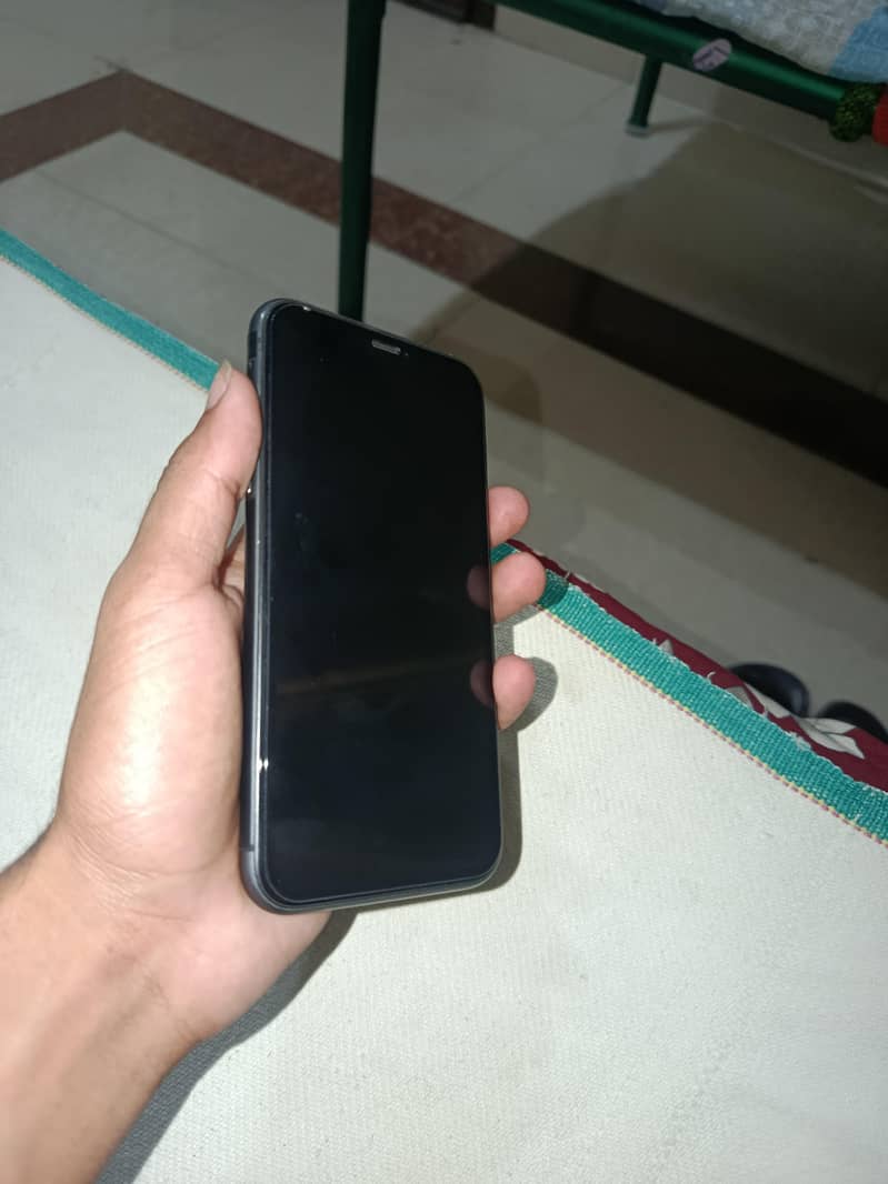 Apple iPhone 11 2