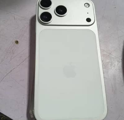 iphone xr convert 17 pro