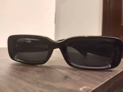 Iconic Black sunglasses UV400 Rectangular Sunglasses for Men's & Women