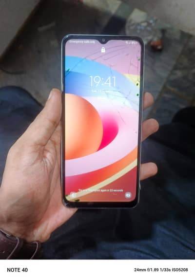 Samsung Mobile A12 4gb 64gb non pta glass break only mobile for sale