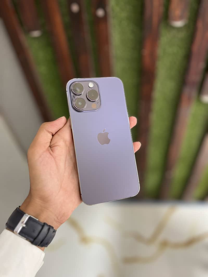 Apple iPhone 14 Pro Max 2
