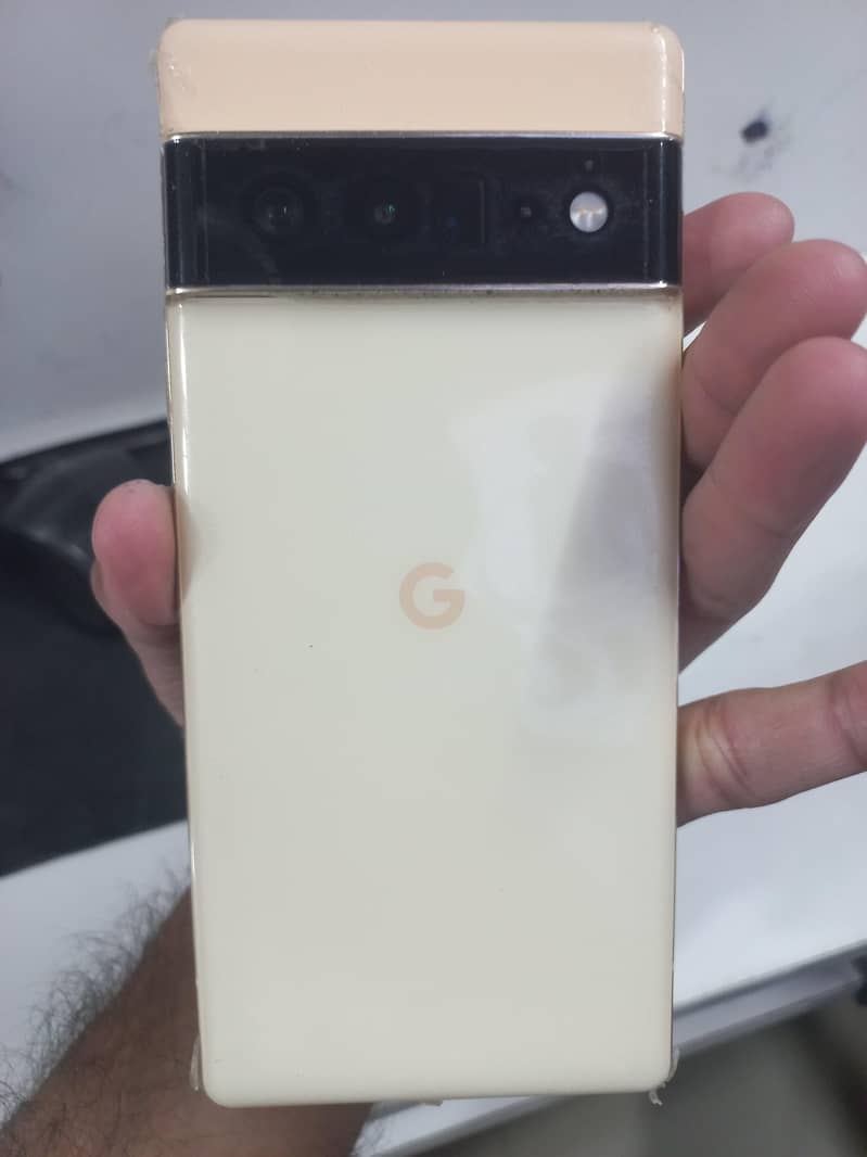 Google Pixel 6 Pro 2